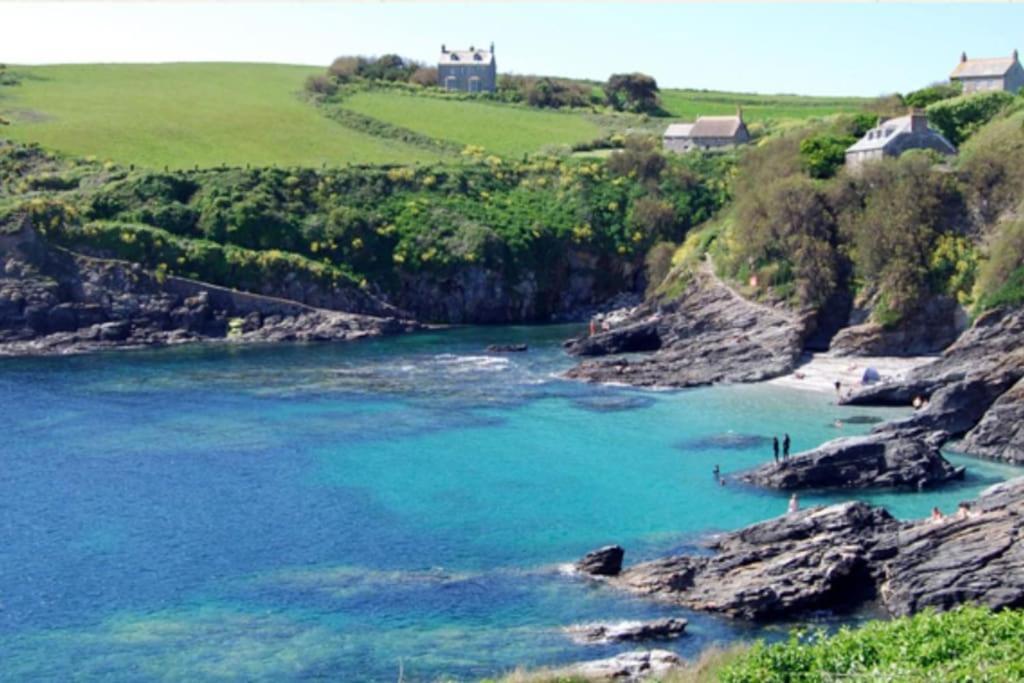 Lovely Cornish Cottage In Small Village Setting Saint Hilary  エクステリア 写真